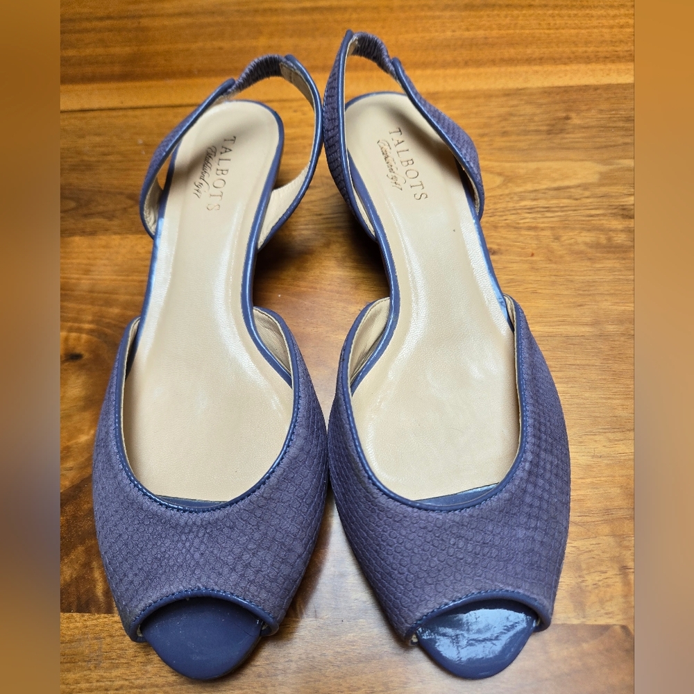 Talbot's leather sandles. Lilac. 9B - Picture 11 of 13